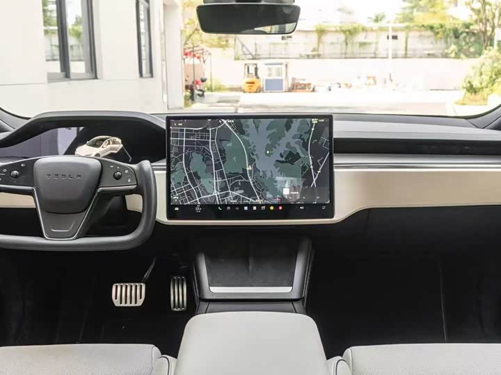 Tesla Model S 2023 2023款 三电机全轮驱动 Plaid版