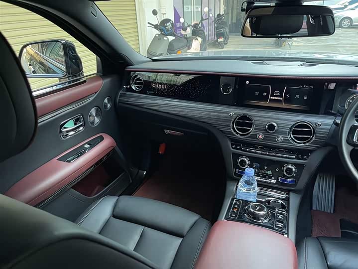 Rolls-Royce Ghost 2024 2024款 6.7T 长轴距版