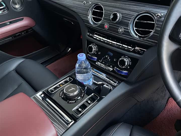 Rolls-Royce Ghost 2024 2024款 6.7T 长轴距版