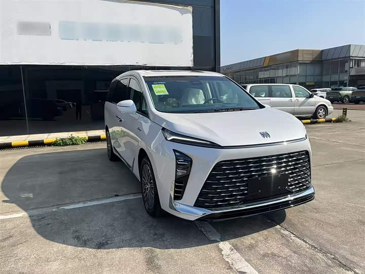 Buick GL8 Hybrid 2024 2024款 陆尊 奢享版 6座