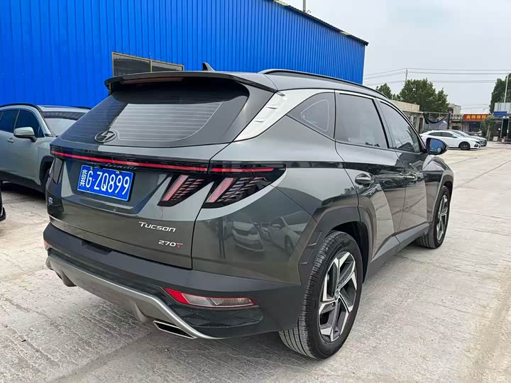 Hyundai Tucson L 2023 2023款 途胜L 1.5T 自动两驱LUX尊贵版