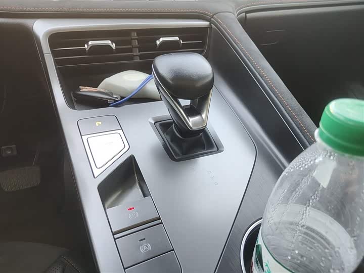 Roewe D5X DMH 2024 2024款 135科技版