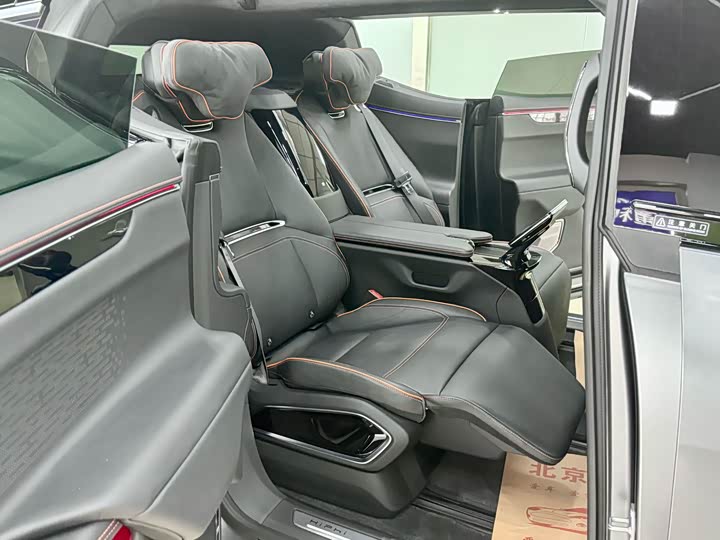 HiPhi X 2021 2021款 旗舰版4座