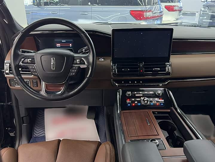 Lincoln Navigator 2022 2022款 3.5T 尊耀版