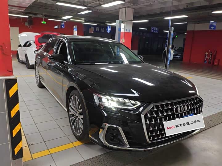 Audi A8 2025 2025款 A8L 50 TFSI quattro 臻选型