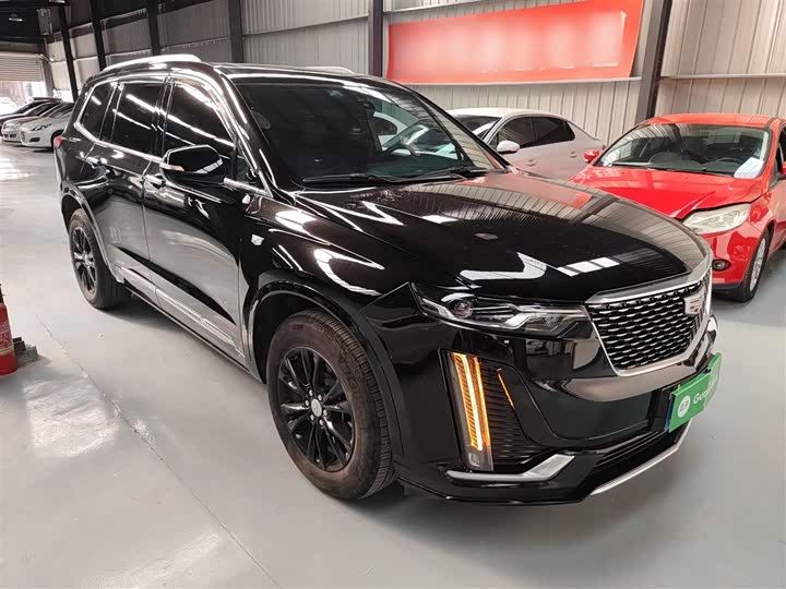 Cadillac XT6 2022 2022款 2.0T 七座四驱风尚型