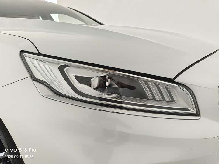 Geely Emgrand GT 2021 2021款 1.8T 领航版+