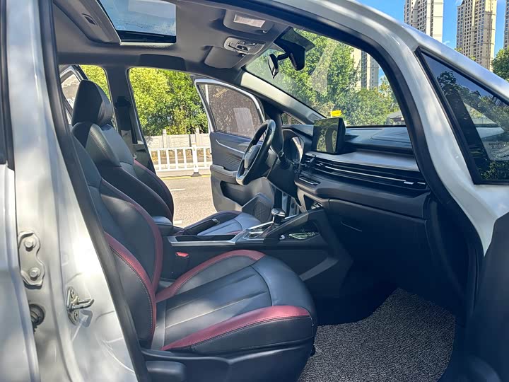 Geely Vision X3 2021 2021款 PRO 1.5L CVT尊贵型