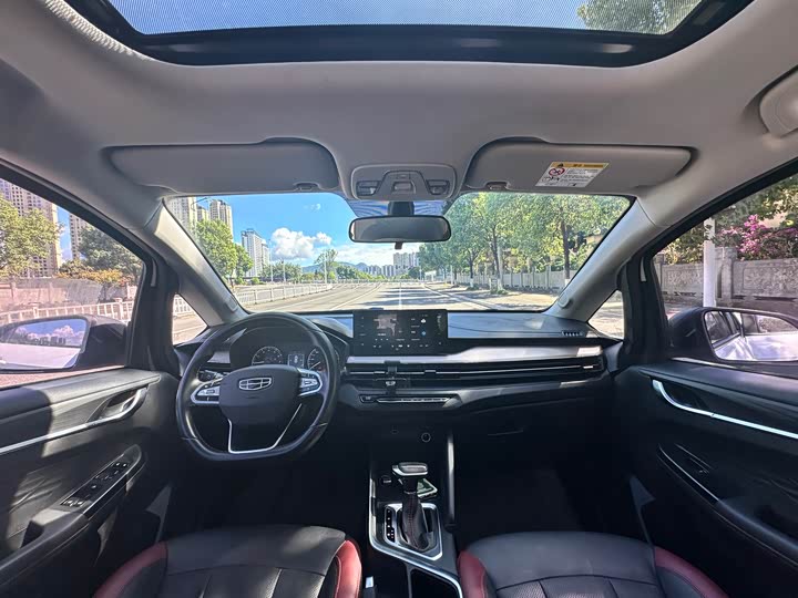 Geely Vision X3 2021 2021款 PRO 1.5L CVT尊贵型