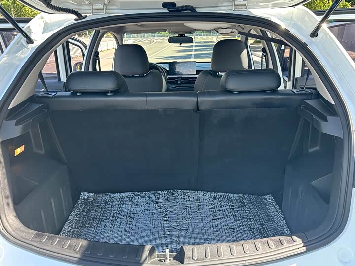 Geely Vision X3 2021 2021款 PRO 1.5L CVT尊贵型