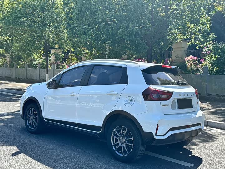 Geely Vision X3 2021 2021款 PRO 1.5L CVT尊贵型