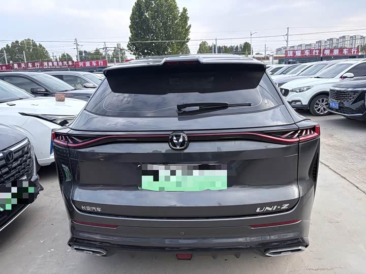 Changan UNI-Z Hybrid 2024 2024款 蓝鲸智电iDD 125km 卓越型