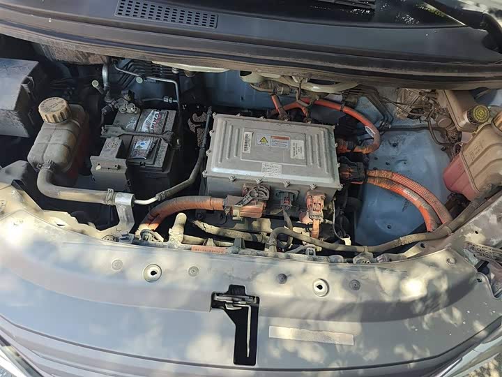 Dongfeng Forthing Lingzhi M5 EV 2022 2022款 普通版 基本型 7座