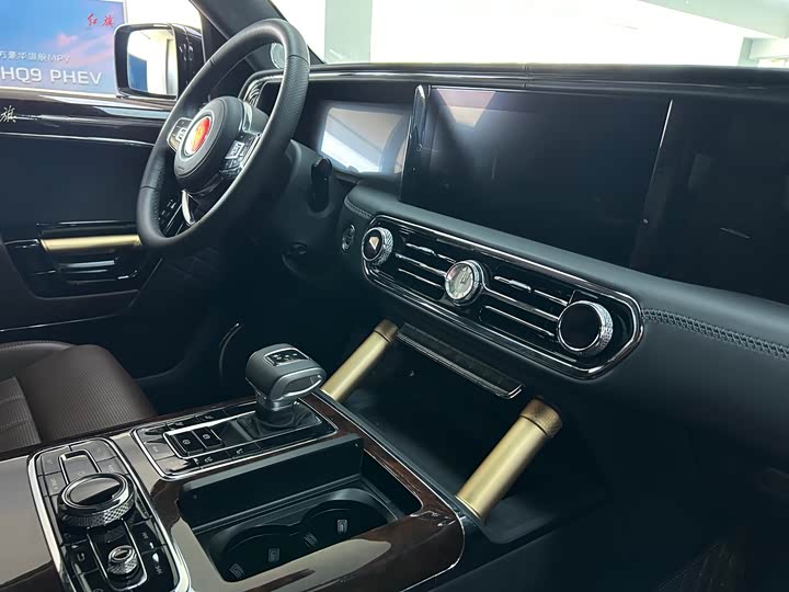 Hongqi LS7 (Guoyao) 2022 2022款 4.0T 尊爵旗舰版 4座