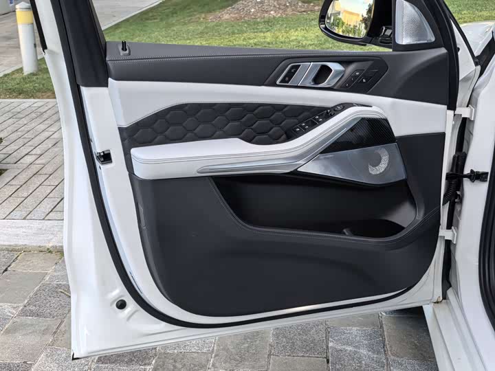 BMW X5 M 2023 2023款 X5 M 雷霆版