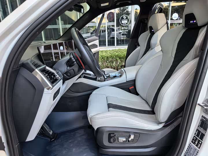 BMW X5 M 2023 2023款 X5 M 雷霆版