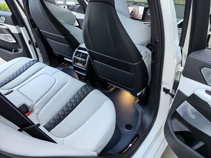 BMW X5 M 2023 2023款 X5 M 雷霆版