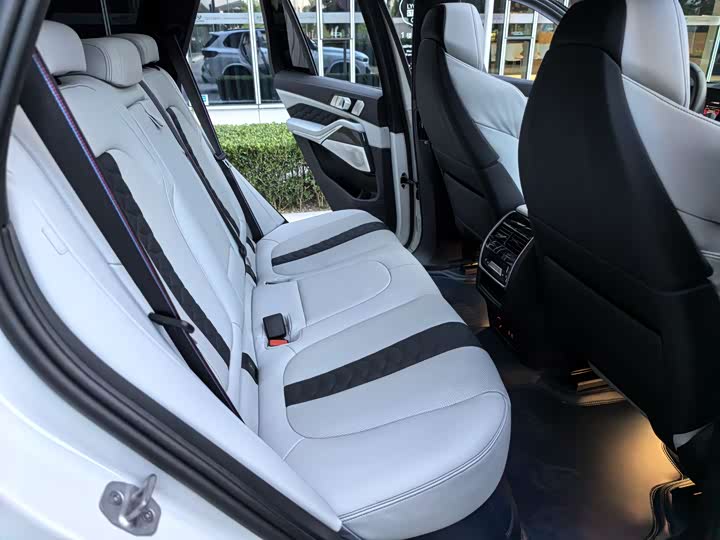 BMW X5 M 2023 2023款 X5 M 雷霆版