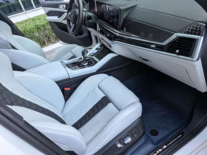 BMW X5 M 2023 2023款 X5 M 雷霆版