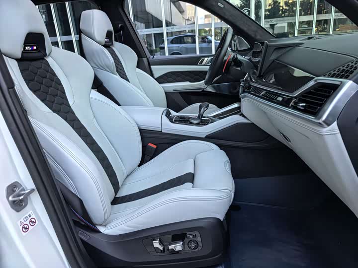 BMW X5 M 2023 2023款 X5 M 雷霆版