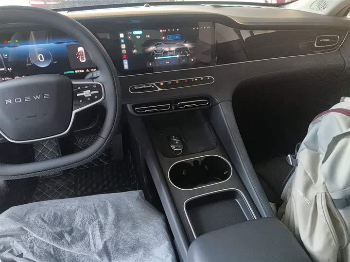 Roewe D7 2025 2025款 DMH 125km 世界冠军卓越版