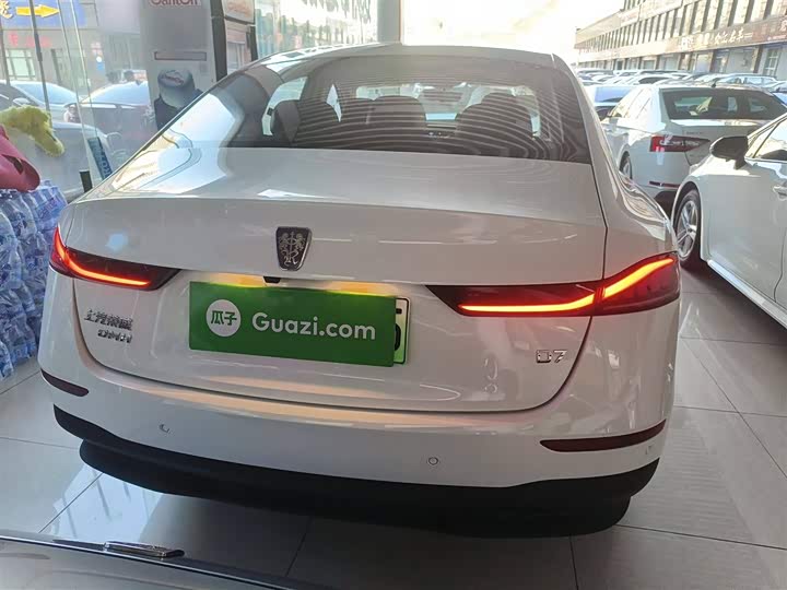 Roewe D7 2025 2025款 DMH 125km 世界冠军卓越版