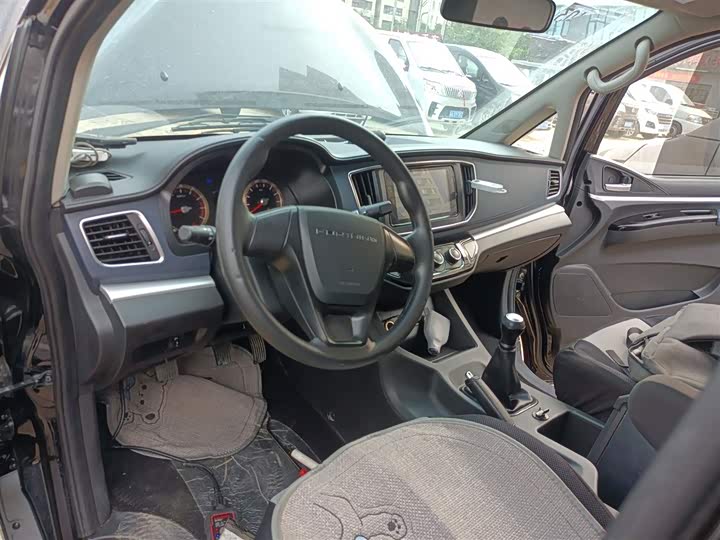 Dongfeng Forthing Lingzhi M5 2023 2023款 M5L 1.6L 舒适型 7座