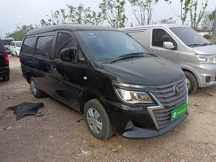 Dongfeng Forthing Lingzhi M5 2023 2023款 M5L 1.6L 舒适型 7座