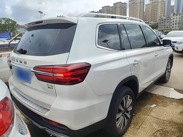 Roewe RX8 2019 2019款 30T 两驱超群旗舰版