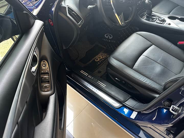 Infiniti Q50L 2022 2022款 2.0T 逸享版