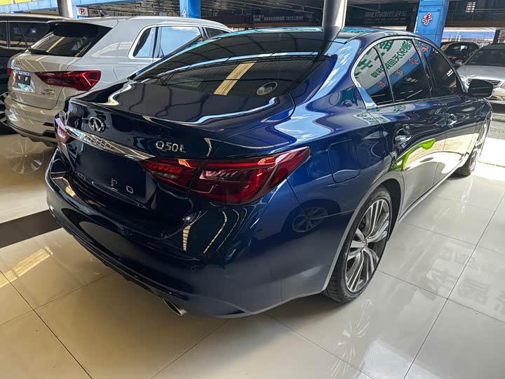 Infiniti Q50L 2022 2022款 2.0T 逸享版