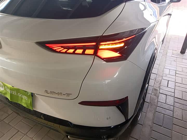 Changan UNI-T 2023 2023款 第二代 1.5T 尊贵型