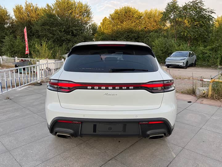 Porsche Macan 2025 2025款 Macan 2.0T 逐梦版