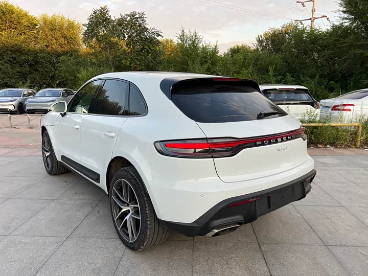 Porsche Macan 2025 2025款 Macan 2.0T 逐梦版