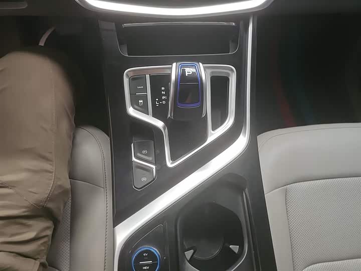 Geely Jiaji Hybrid 2021 2021款 ePro 1.5TD PHEV 悠享型
