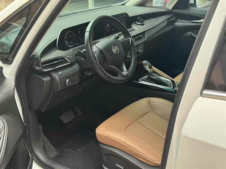 Buick GL6 2021 2021款 323T 轻混动互联豪华型