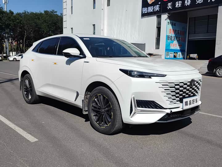 Changan UNI-K 2021 2021款 2.0T 豪华型
