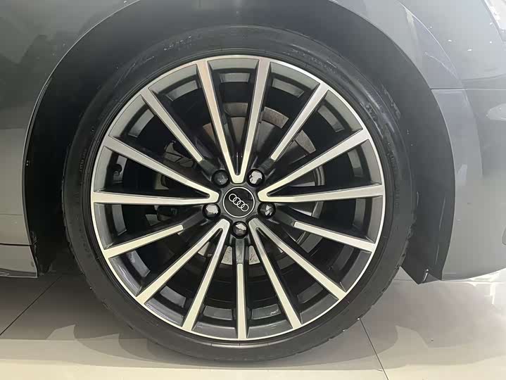 Audi A5 2024 2024款 Sportback 40 TFSI quattro 豪华动感型