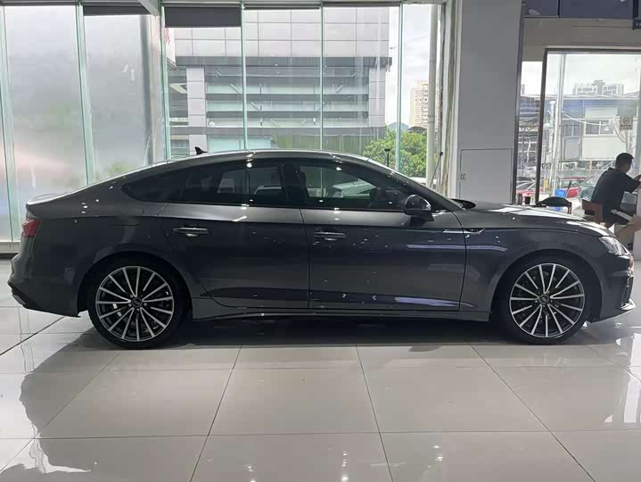 Audi A5 2024 2024款 Sportback 40 TFSI quattro 豪华动感型