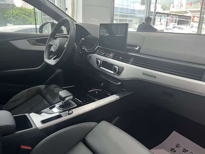 Audi A5 2024 2024款 Sportback 40 TFSI quattro 豪华动感型
