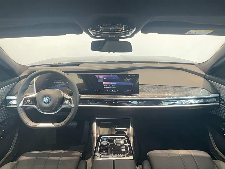 BMW i7 2023 2023款 xDrive60L 豪华套装