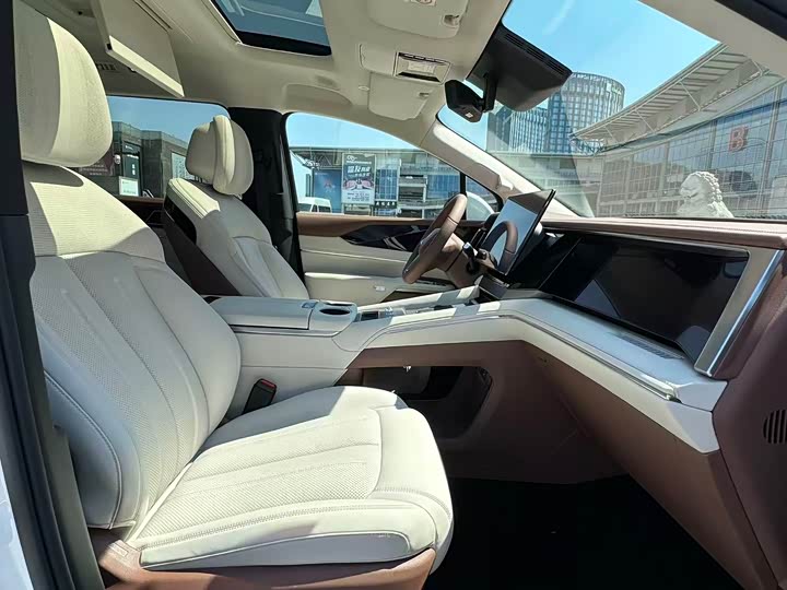 BYD Xia 2025 2025款 DM-i 1.5T 180km 卓越型