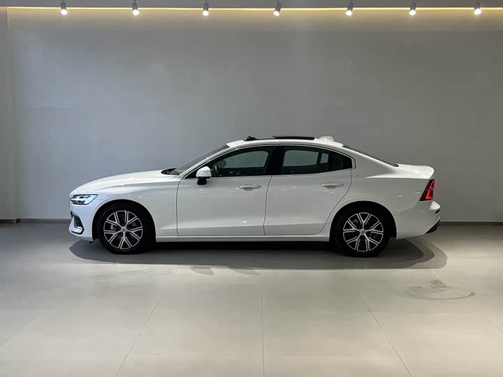 2026 Volvo S60