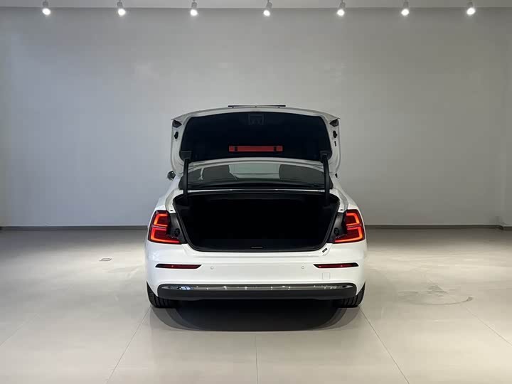 Volvo S60 2026 2026款 B4 智逸豪华版