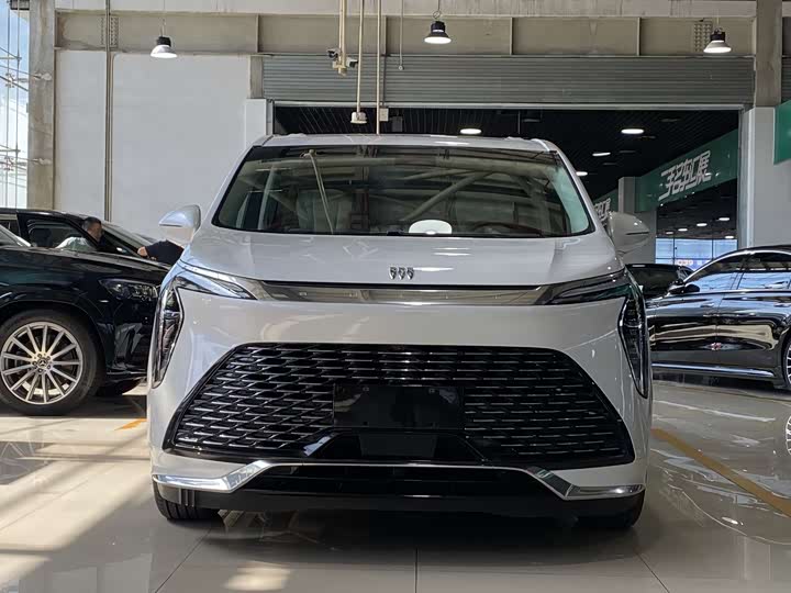 2025 Buick GL8 Century