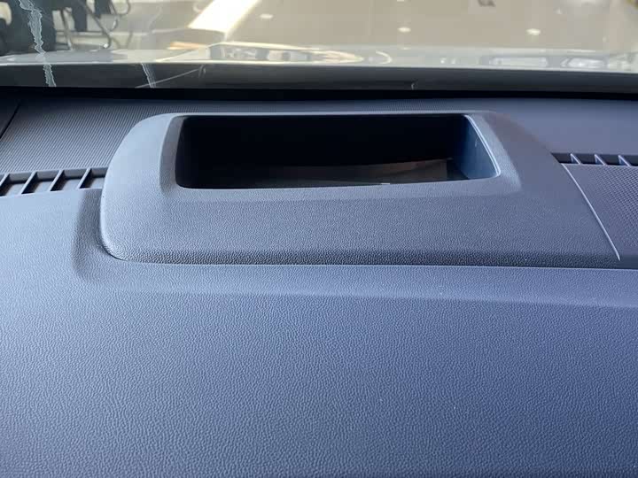 Buick GL8 Century 2025 2025款 2.0T 七座蕴世版