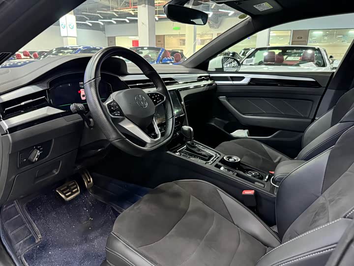 Volkswagen CC 2024 2024款 330TSI 炫目 众享款