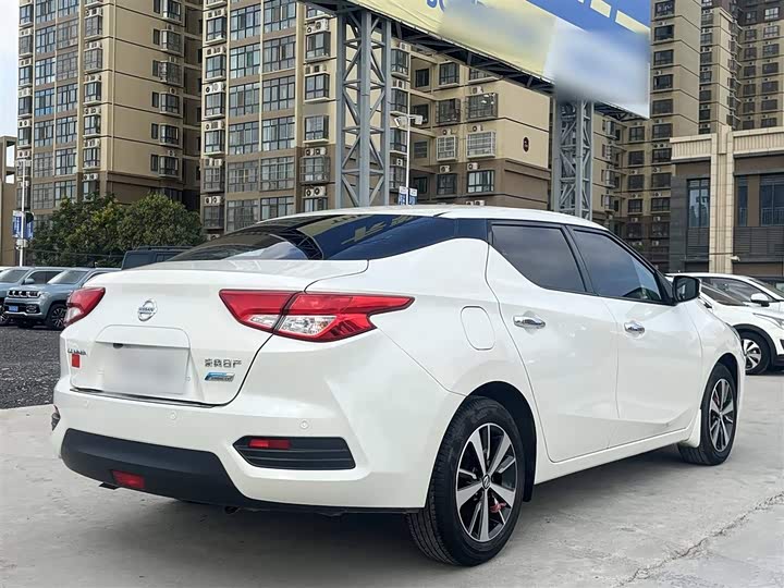 Nissan Lannia 2021 2021款 1.6L CVT炫酷版