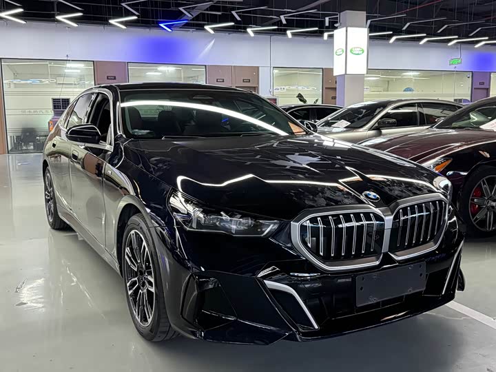 BMW 5 Series 2025 2025款 530Li 领先型 豪华套装