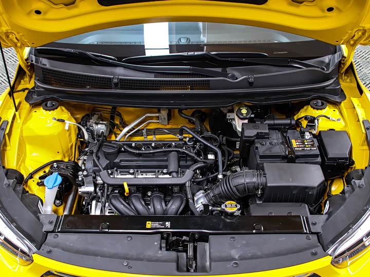 Kia KX1 2021 2021款 1.4L CVT趣享天窗款